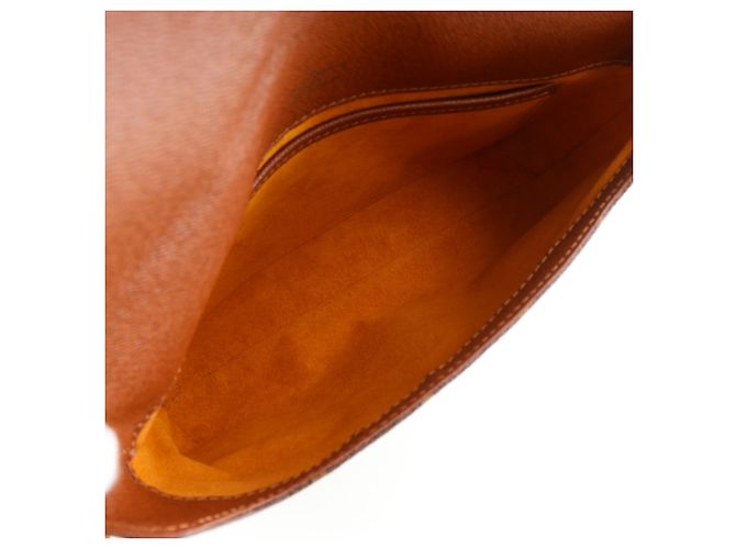 Borsa a tracolla Louis Vuitton Musette Tango Marrone Monogramma - vista 6