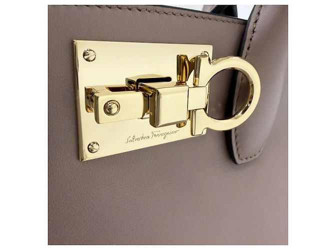 Borsa a tracolla 2-way in pelle morbida Studio Gancini Salvatore Ferragamo Marrone - vista 10