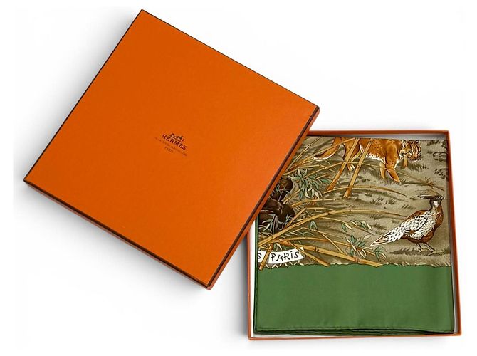 Hermès HERMES Carré 90 Sichuan in seta Multicolore - vista 2