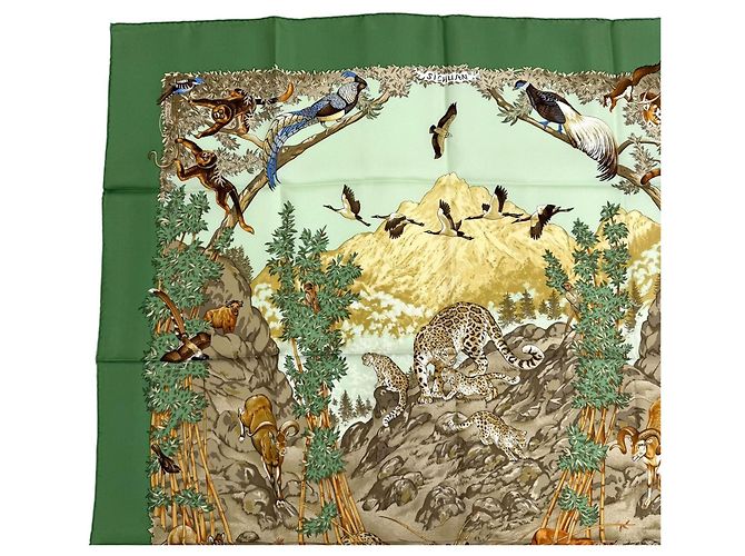Hermès HERMES Carré 90 Sichuan in seta Multicolore - vista 3