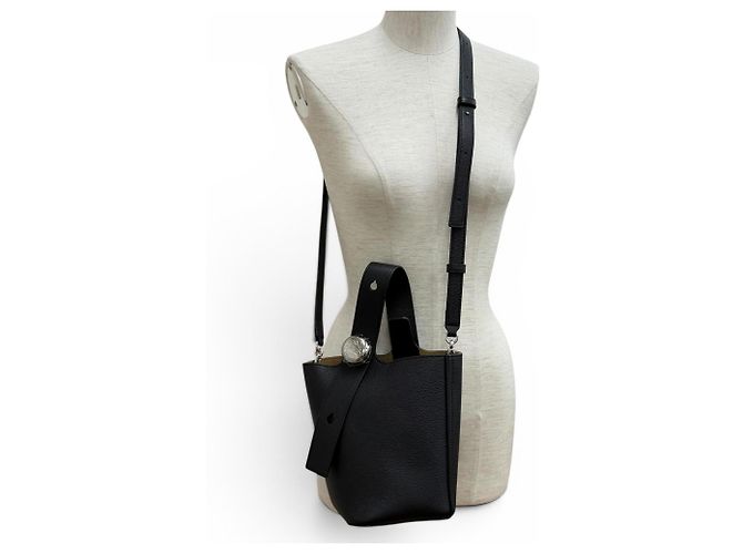 Loewe Pebble Bucket Bag Mini Schwarz - Ansicht 6