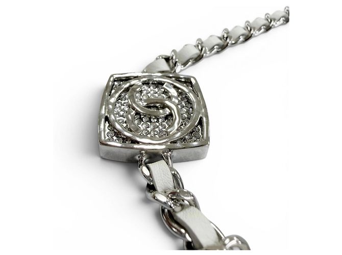 Collana Chanel 2025 B25C Coco Mark in pelle e strass Argento Bianco - vista 5