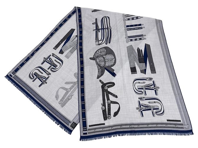 Hermès Stola in cashmere e seta Hermes Rectangle Lettre Equestre Marrone Blu navy - vista 3