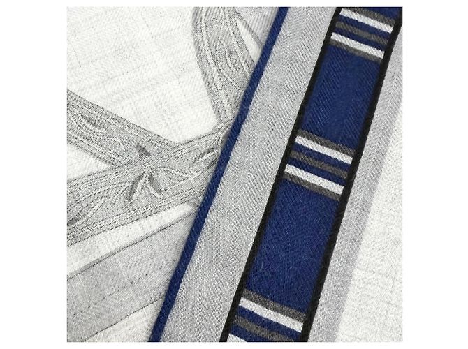 Hermès Stola in cashmere e seta Hermes Rectangle Lettre Equestre Marrone Blu navy - vista 5