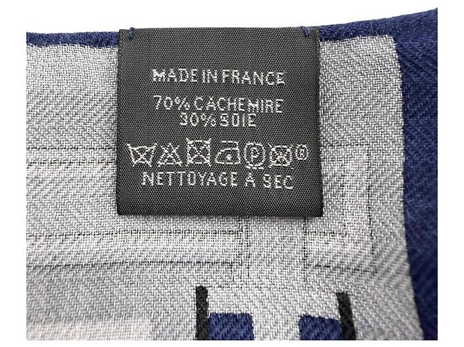 Hermès Stola in cashmere e seta Hermes Rectangle Lettre Equestre Marrone Blu navy - vista 6