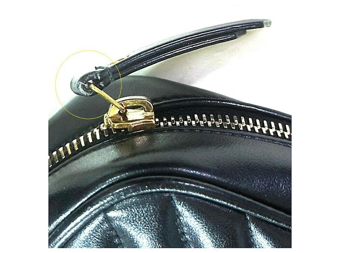 Borsa a tracolla Saint Laurent Lou Camera Bag Nero - vista 9
