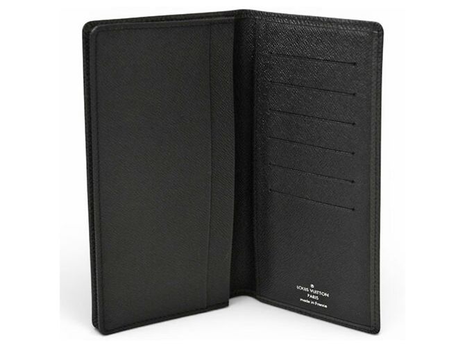 Louis Vuitton Taiga Bi-fold Wallet in Ardoise Grey - view 5