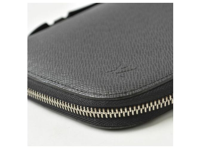 Louis Vuitton Taiga Long Wallet in Ardoise Grey - view 10