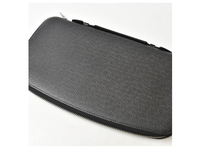 Louis Vuitton Taiga Long Wallet in Ardoise Grey - view 6