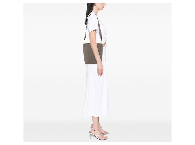 Céline Celine Borsa a secchiello Seau Sangle in pelle di vitello a grana morbida marrone Small Taupe - vista 6