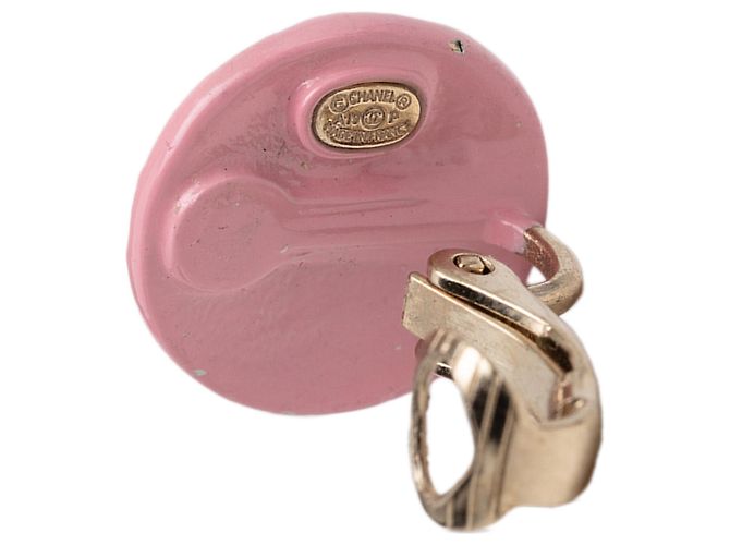 Orecchini Chanel Pink CC placcati oro ed smalto a clip - vista 3
