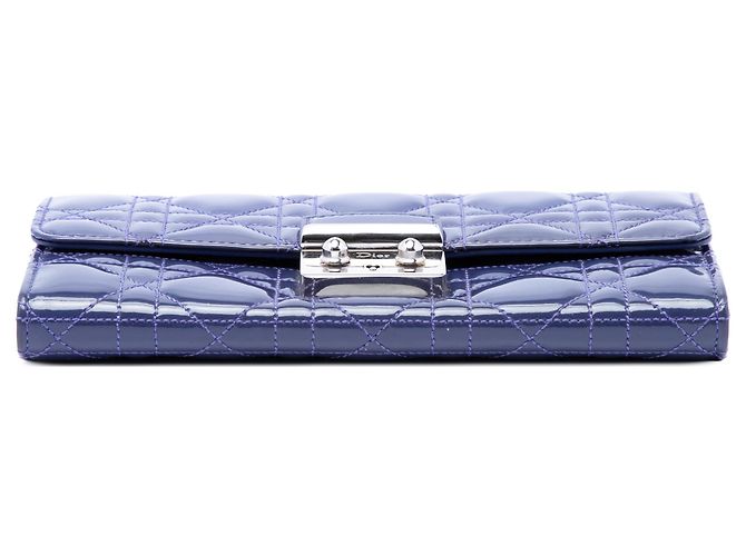 Portafoglio con catena Miss Dior in vernice blu cannage Dior Blu scuro - vista 3