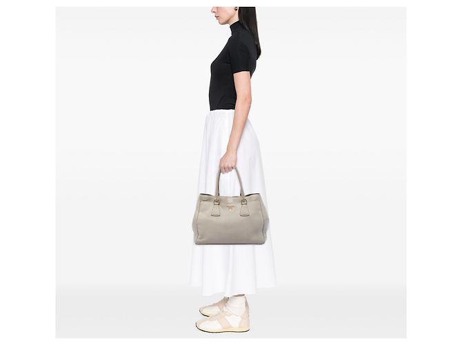 Prada Gray Vitello Daino Open Convertible Tote Braun Grau - Ansicht 6