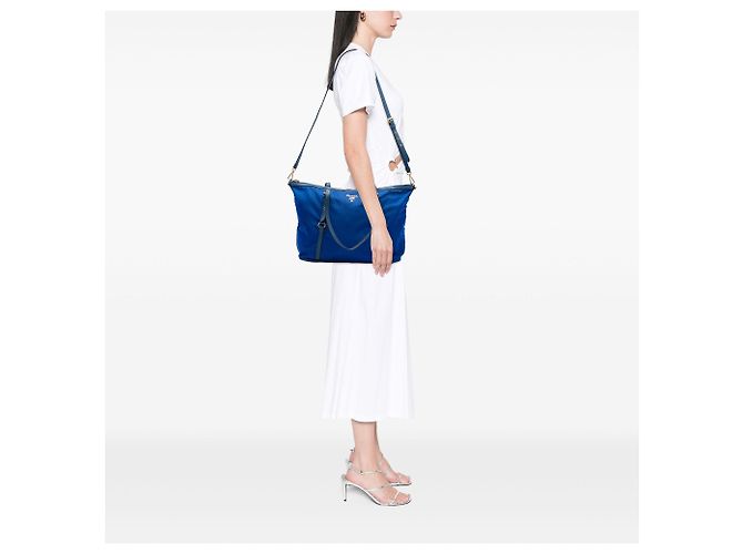 Borsa Tote Convertible Prada Blue Saffiano Trimmed Tessuto Zip Top - vista 6