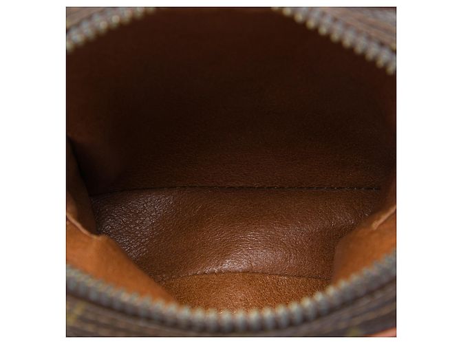 Louis Vuitton Marron Monogram Mini Danube - vue 4