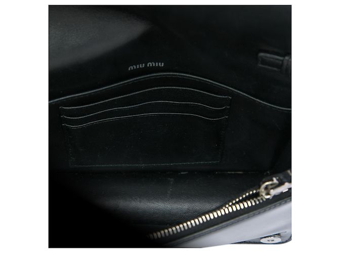 Portafoglio con catena e logo decorato con cristalli in vernice nera Miu Miu Nero - vista 4