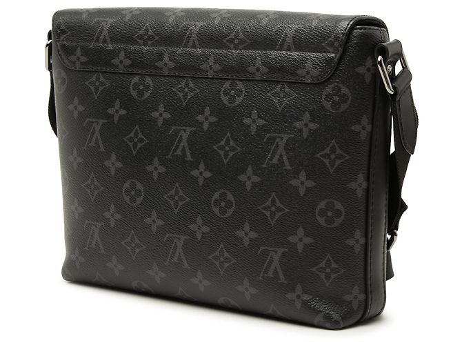 Louis Vuitton District PM Monogram Eclipse negro - vista 2
