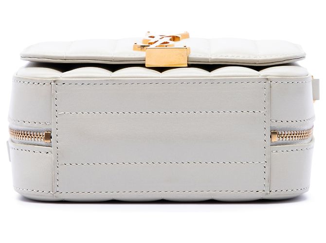 Bolso de cámara Vicky en piel de cordero acolchada blanco Saint Laurent - vista 3
