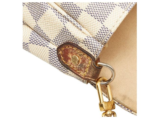 Borsa a tracolla con catena Louis Vuitton Damier Azur Favorite MM Bianco - vista 7