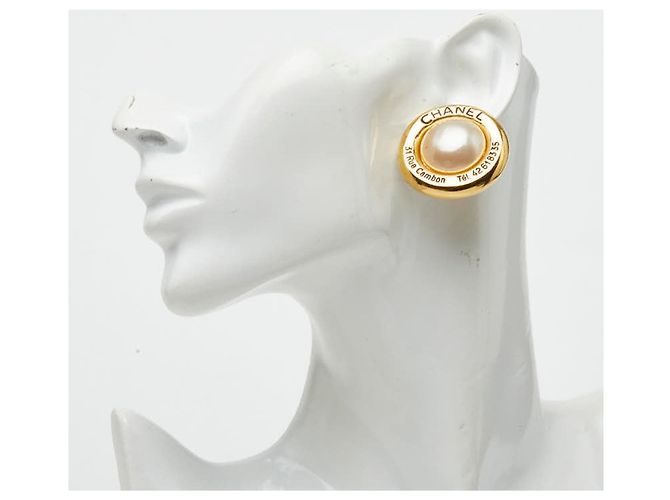 Orecchini Chanel Vintage Round Clip D'oro - vista 5