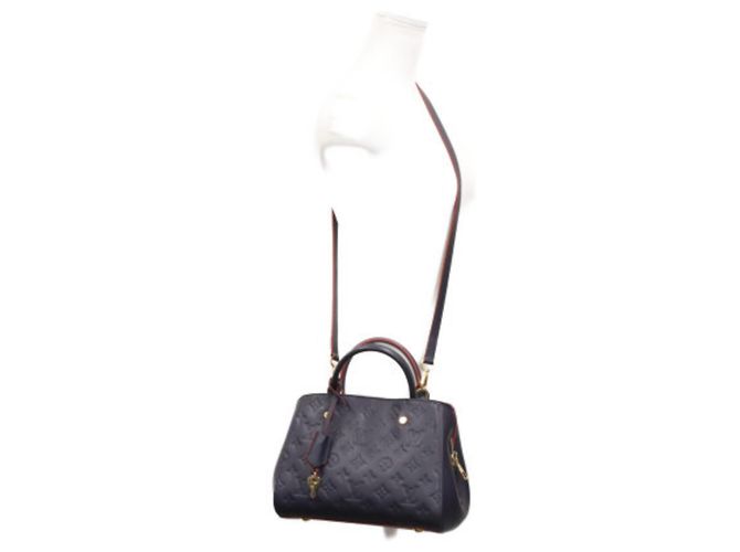 Borsa a tracolla Louis Vuitton Marine Rouge Monogram Empreinte Montaigne BB Rosso Blu navy - vista 15