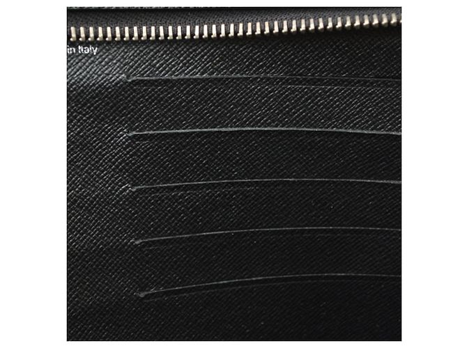 Clutch in pelle Taiga Louis Vuitton Nero Grigio - vista 10