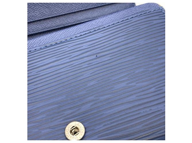 Louis Vuitton Blue Epi Leather Bi-Fold Wallet - view 8