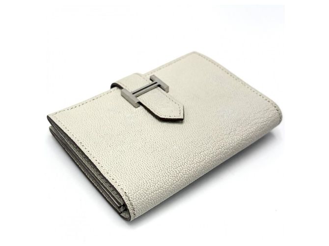 Hermès Hermes Ivory Leather Card Case Cream - view 3