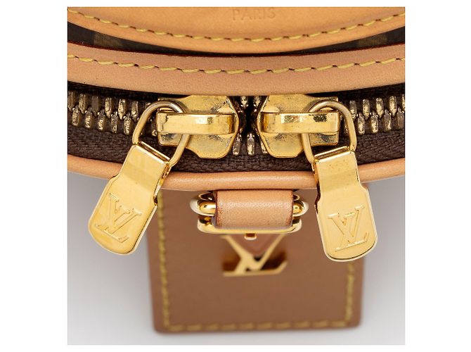 Borsa a tracolla Louis Vuitton Monogram Canvas Boite Chapeau Mini Marrone - vista 9