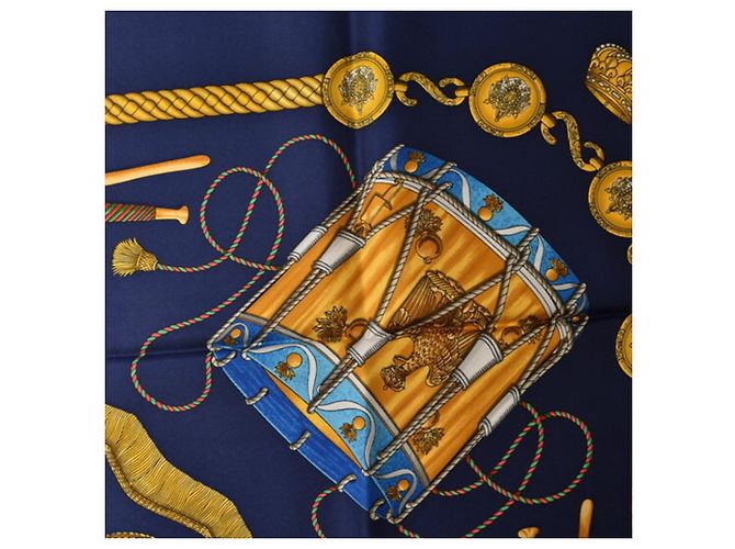 Hermès Sciarpa Carré 90 HERMES LES TAMBOURS Blu navy - vista 7