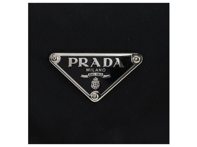 Prada Nylon Schultertasche Schwarz - Ansicht 14
