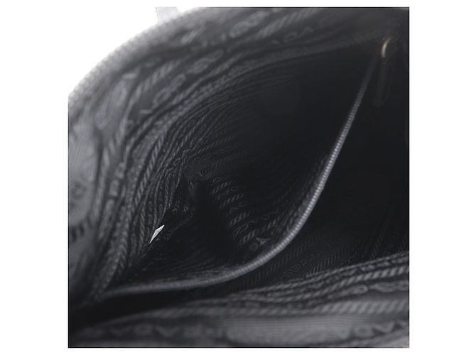 Prada Nylon Schultertasche Schwarz - Ansicht 6