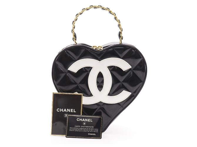 Borsa Vanity Chanel Heart Nero - vista 15