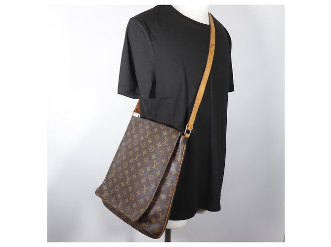 Borsa a tracolla Musette Louis Vuitton Marrone Monogramma - vista 17