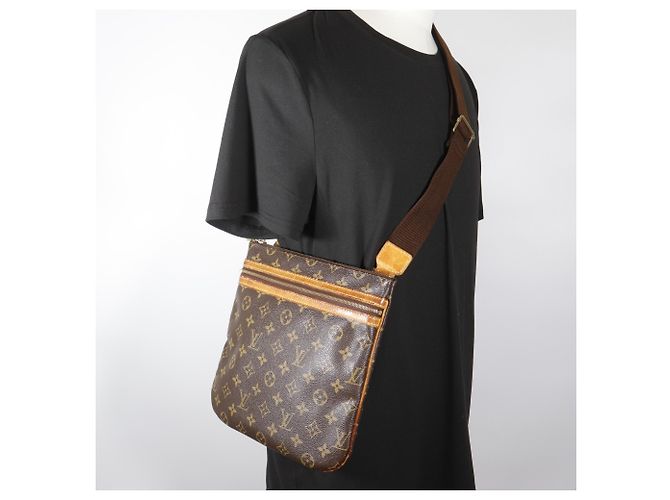 Pochette Bosphore Louis Vuitton Bolsa de Ombro Marrom Monograma - vista 19