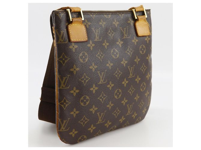 Pochette Bosphore Louis Vuitton Bolsa de Ombro Marrom Monograma - vista 3