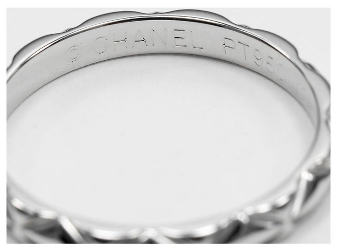 Timeless Chanel Matelassé Platin-Ring - Ansicht 4