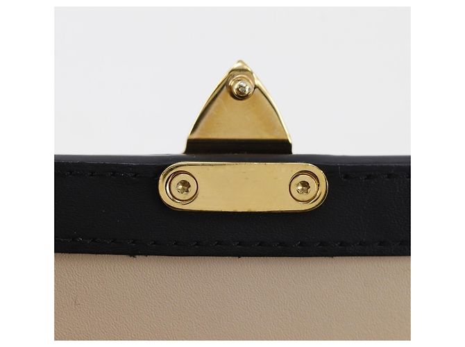 Bolsa de Ombro Pochette Trunk Vertical Louis Vuitton Marrom Monograma - vista 10
