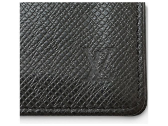 Portafoglio lungo Louis Vuitton Taiga Grigio - vista 4