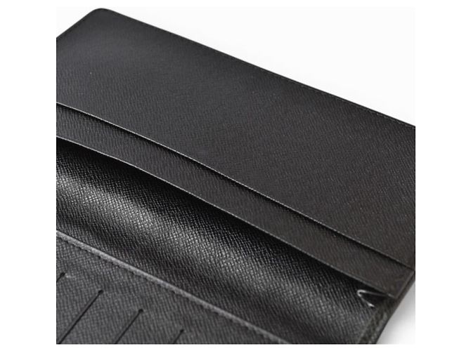 Portafoglio lungo Louis Vuitton Taiga Grigio - vista 9