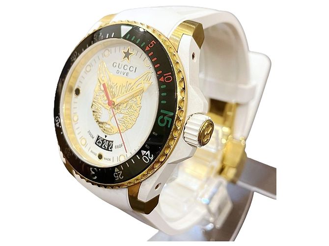 Gucci Dive Mystic Cat Uhr - Ansicht 2