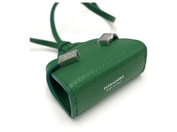 Charm per borsa a mano in pelle verde Salvatore Ferragamo - vista 3