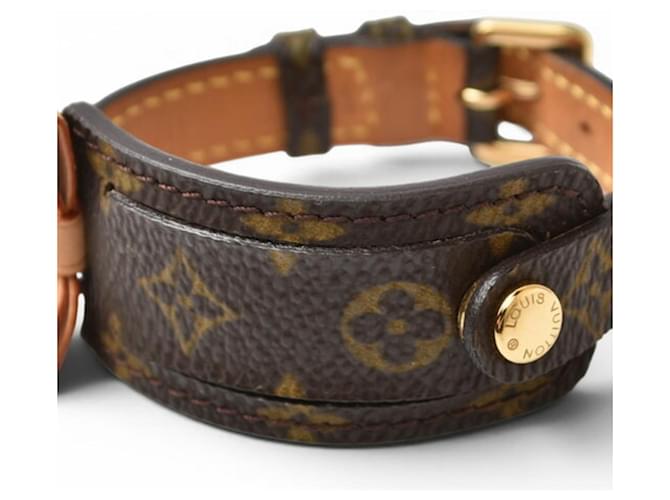 Bracciale Charm Monogram Louis Vuitton D'oro - vista 3