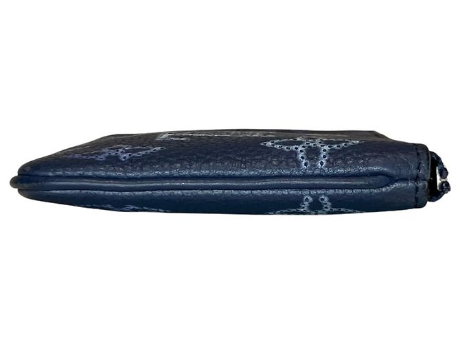Louis Vuitton Pochette Clé Mahina Blu navy - vista 5