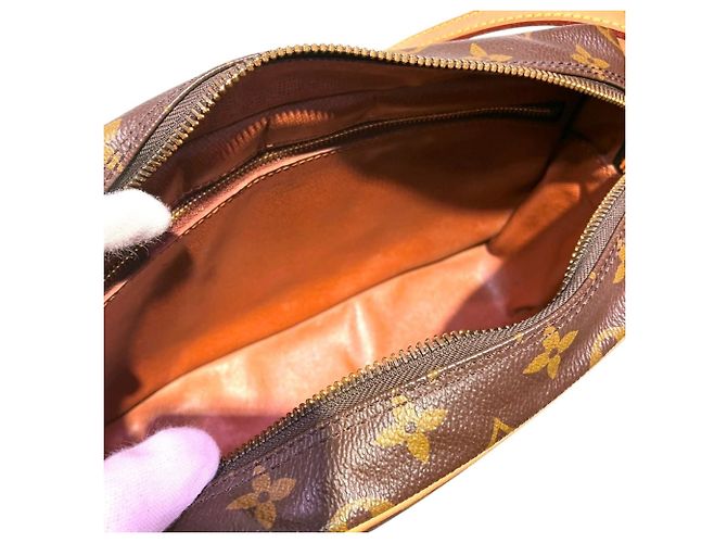 Borsa a Spalla Trocadero 27 di Louis Vuitton Marrone - vista 6