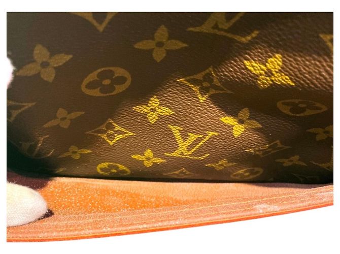 Borsa a Spalla Trocadero 27 di Louis Vuitton Marrone - vista 7
