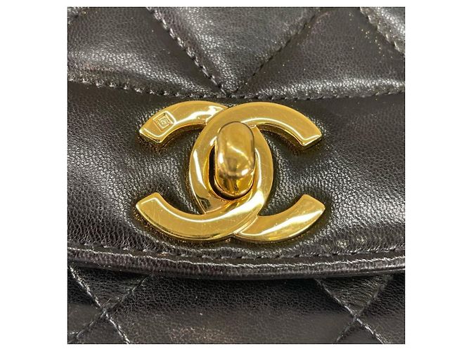 Borsa a tracolla con catena Chanel Diana 22 Nero - vista 12