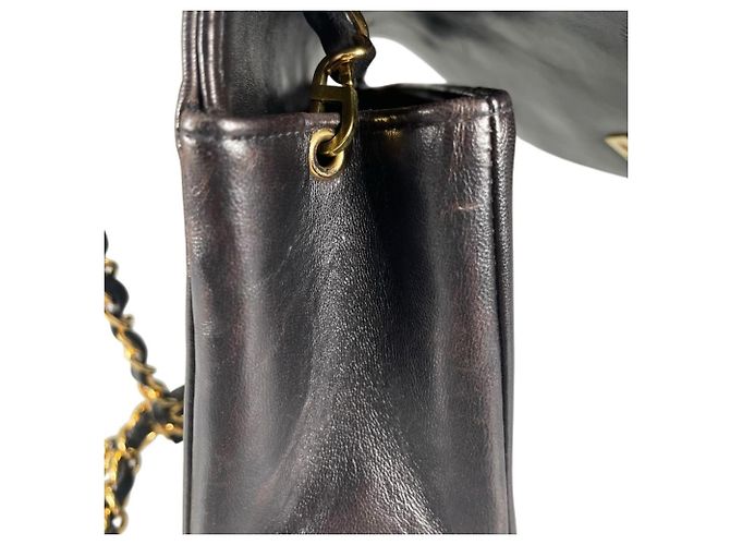 Borsa a tracolla con catena Chanel Diana 22 Nero - vista 17
