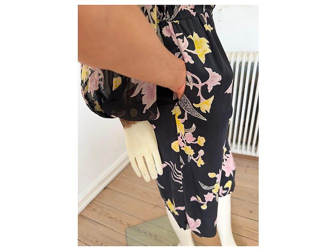 Diane Von Furstenberg Mono de Seda Estampado Floral Negro Rosa Amarillo - vista 8