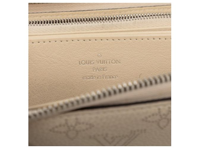 Louis Vuitton Monogram Mahina Zippy Wallet Roh Aus weiß - Ansicht 5
